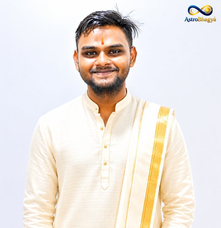 Astro Lakhan
